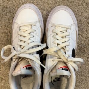 Nike Court Legacy Lift Women’s Shoe